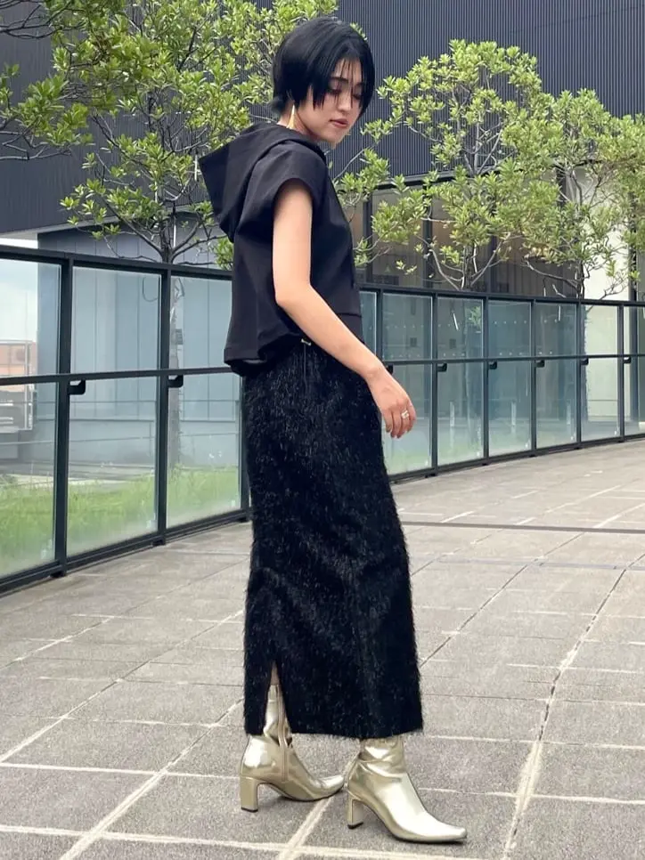 GRACE CONTINENTAL yoshi コーディネート画像