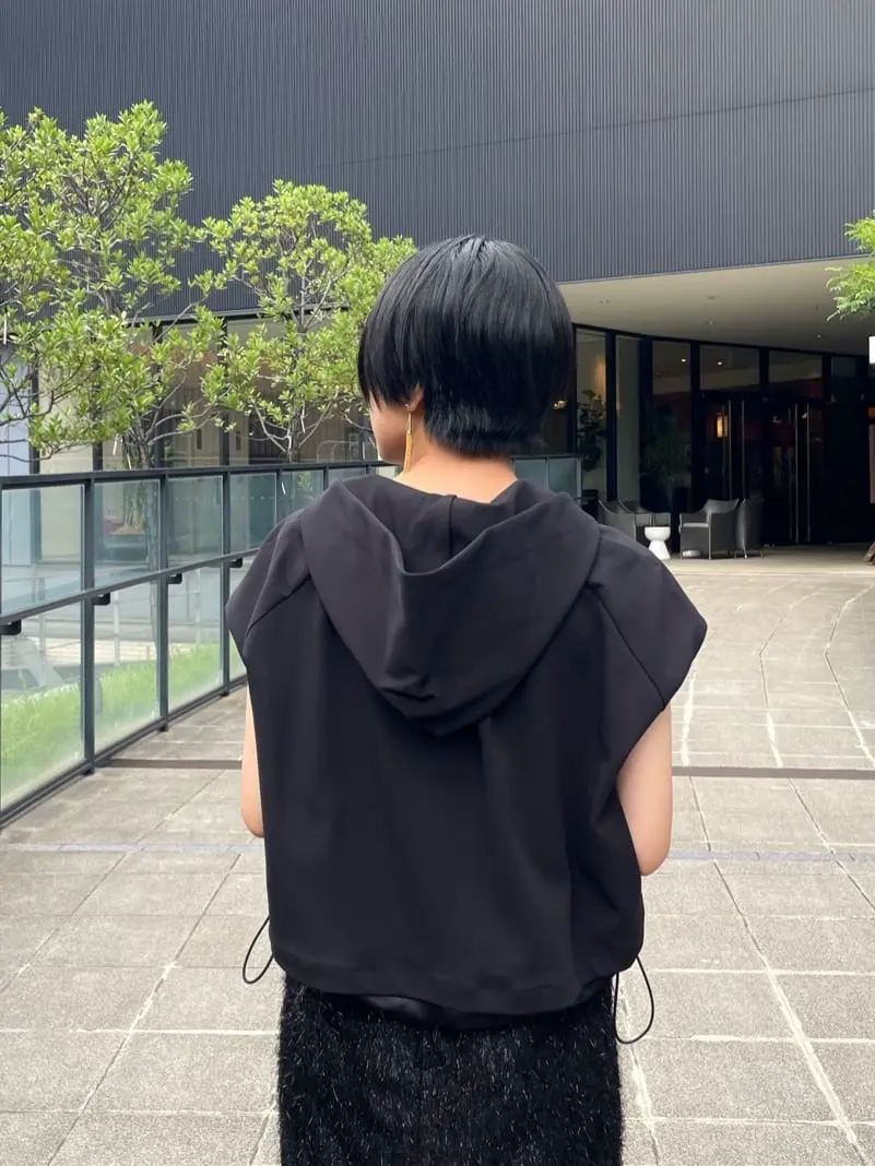 GRACE CONTINENTAL yoshi コーディネート画像