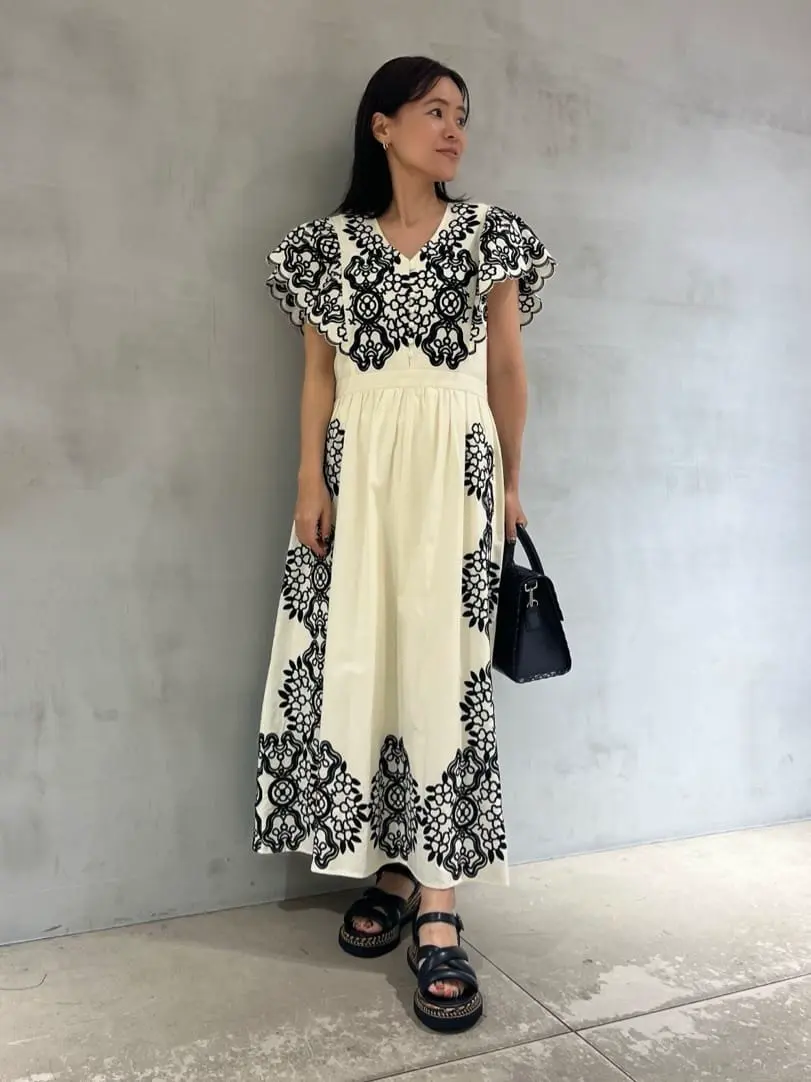 GRACE CONTINENTAL 穐山　香織 コーディネート画像