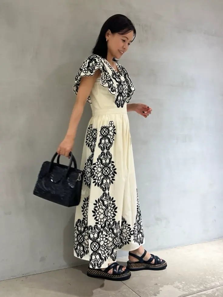 GRACE CONTINENTAL 穐山　香織 コーディネート画像