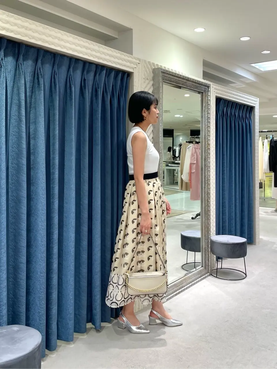 GRACE CONTINENTAL yoshi コーディネート画像