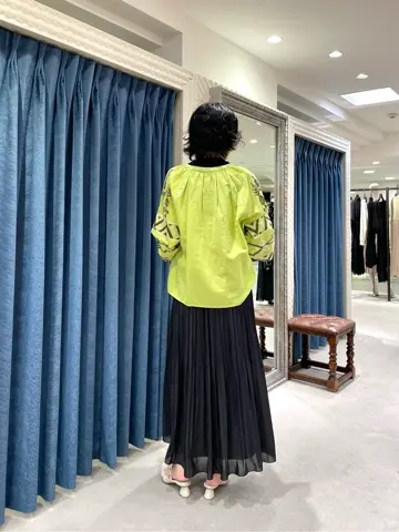 GRACE CONTINENTAL yoshi コーディネート画像