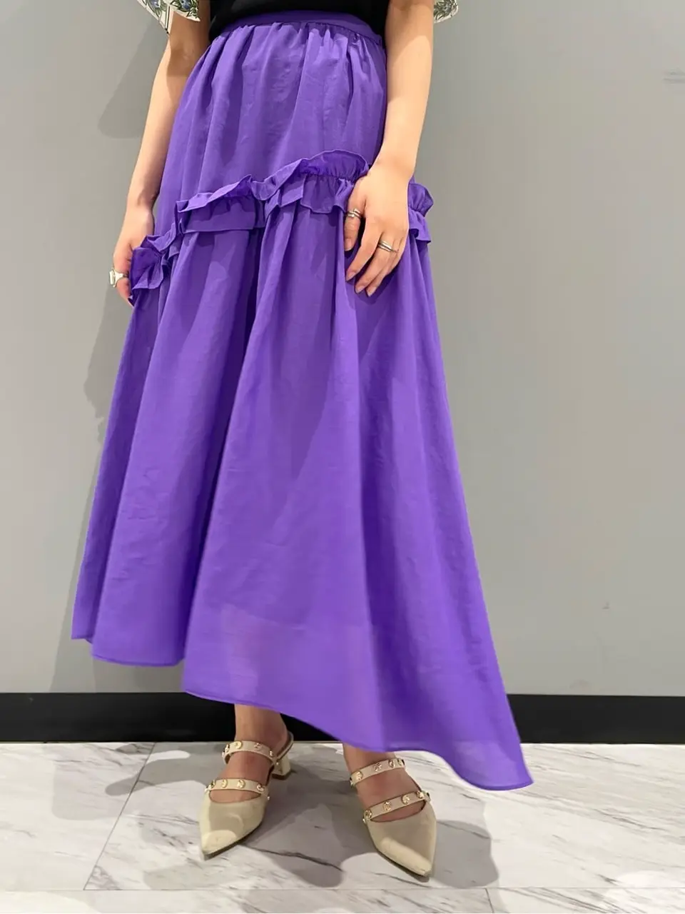 GRACE CONTINENTAL yoshi コーディネート画像