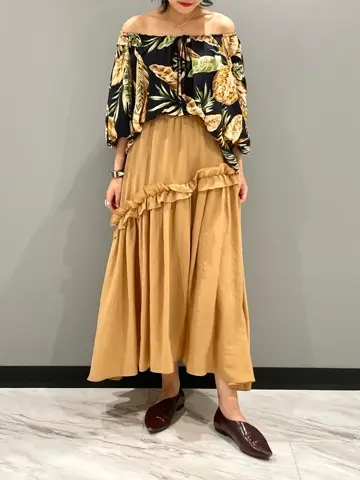 GRACE CONTINENTAL yoshi コーディネート画像