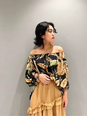 GRACE CONTINENTAL yoshi コーディネート画像