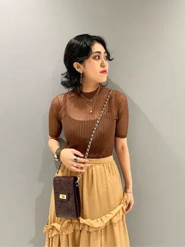 GRACE CONTINENTAL yoshi コーディネート画像