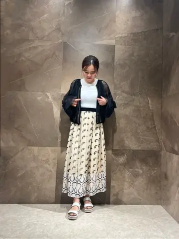 GRACE CONTINENTAL 穐山　香織 コーディネート画像