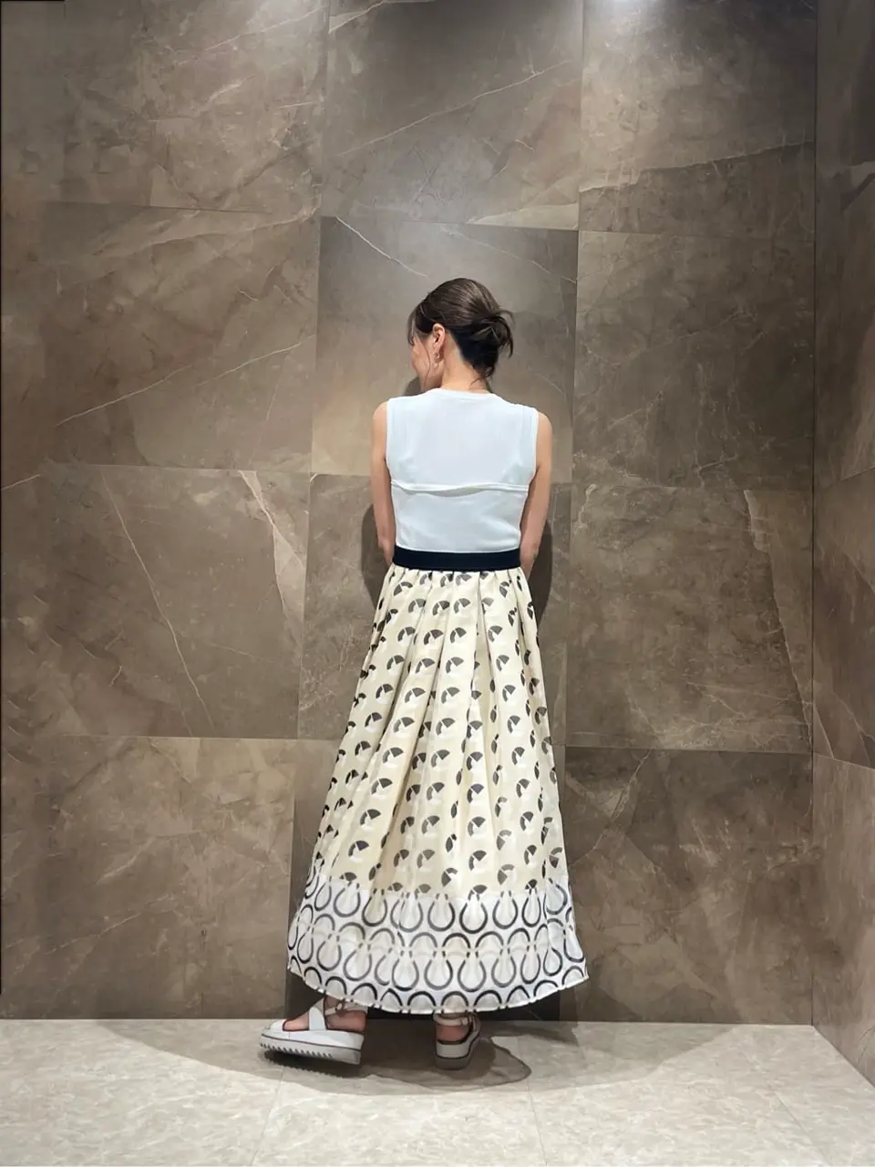 GRACE CONTINENTAL 穐山　香織 コーディネート画像