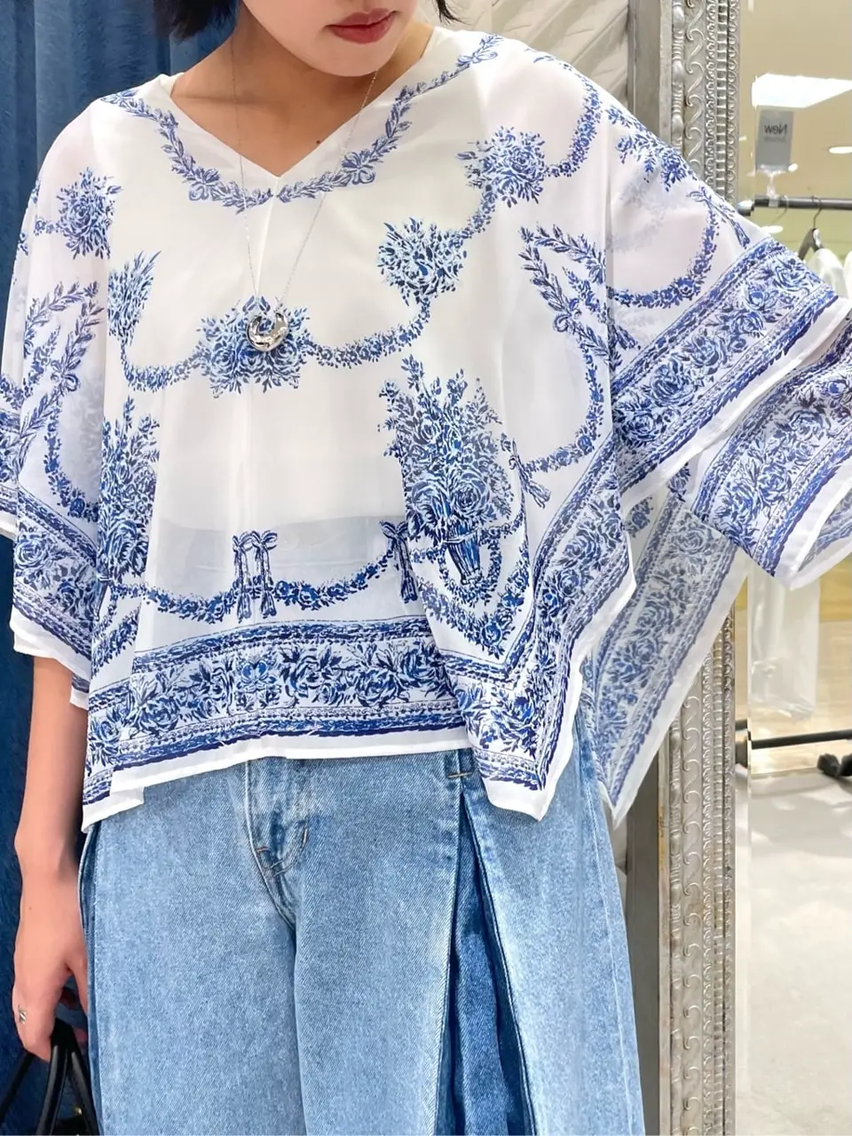 GRACE CONTINENTAL yoshi コーディネート画像