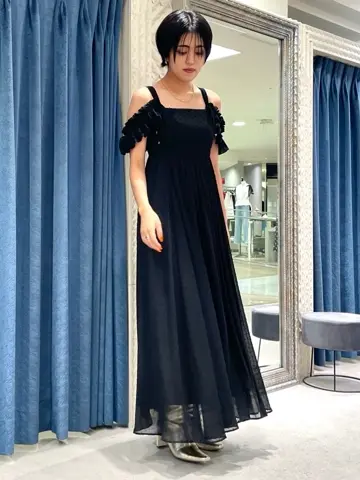 GRACE CONTINENTAL yoshi コーディネート画像