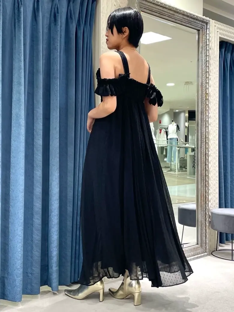 GRACE CONTINENTAL yoshi コーディネート画像