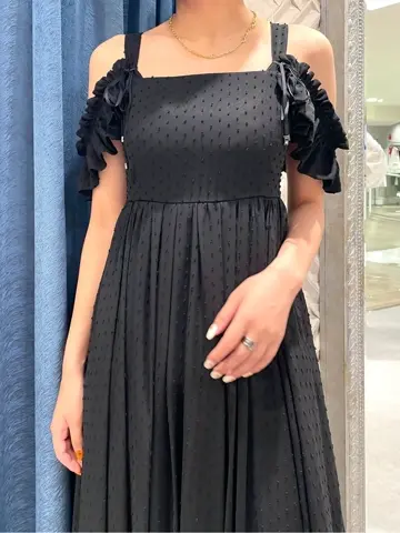 GRACE CONTINENTAL yoshi コーディネート画像