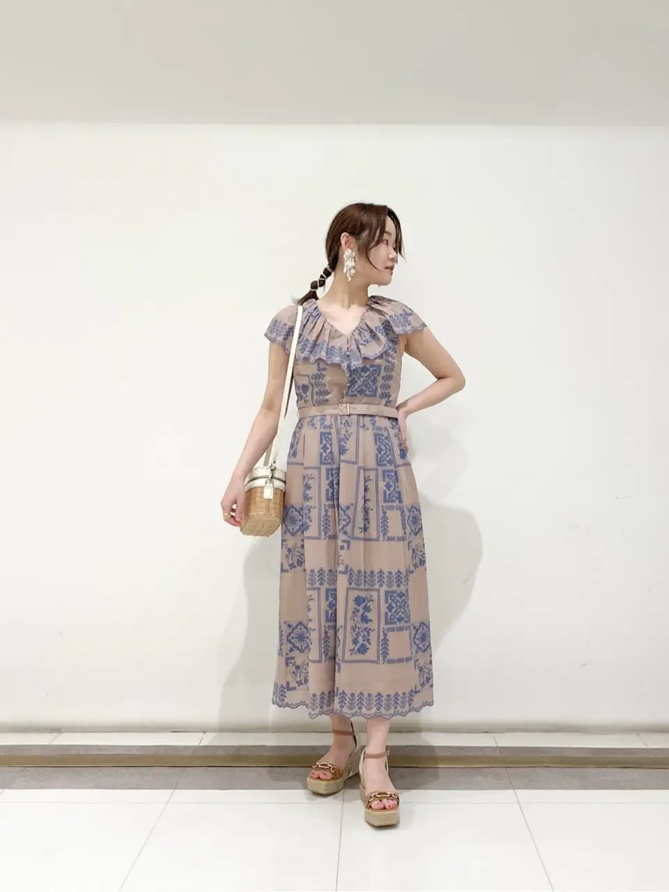 GRACE CONTINENTAL SAYUMI Nagashima コーディネート画像