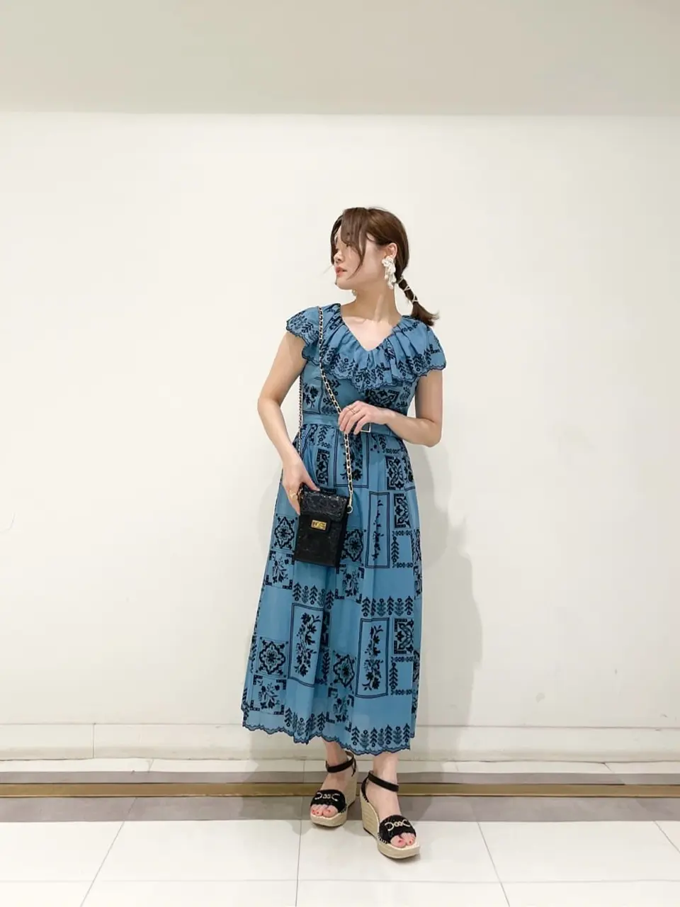 GRACE CONTINENTAL SAYUMI Nagashima コーディネート画像