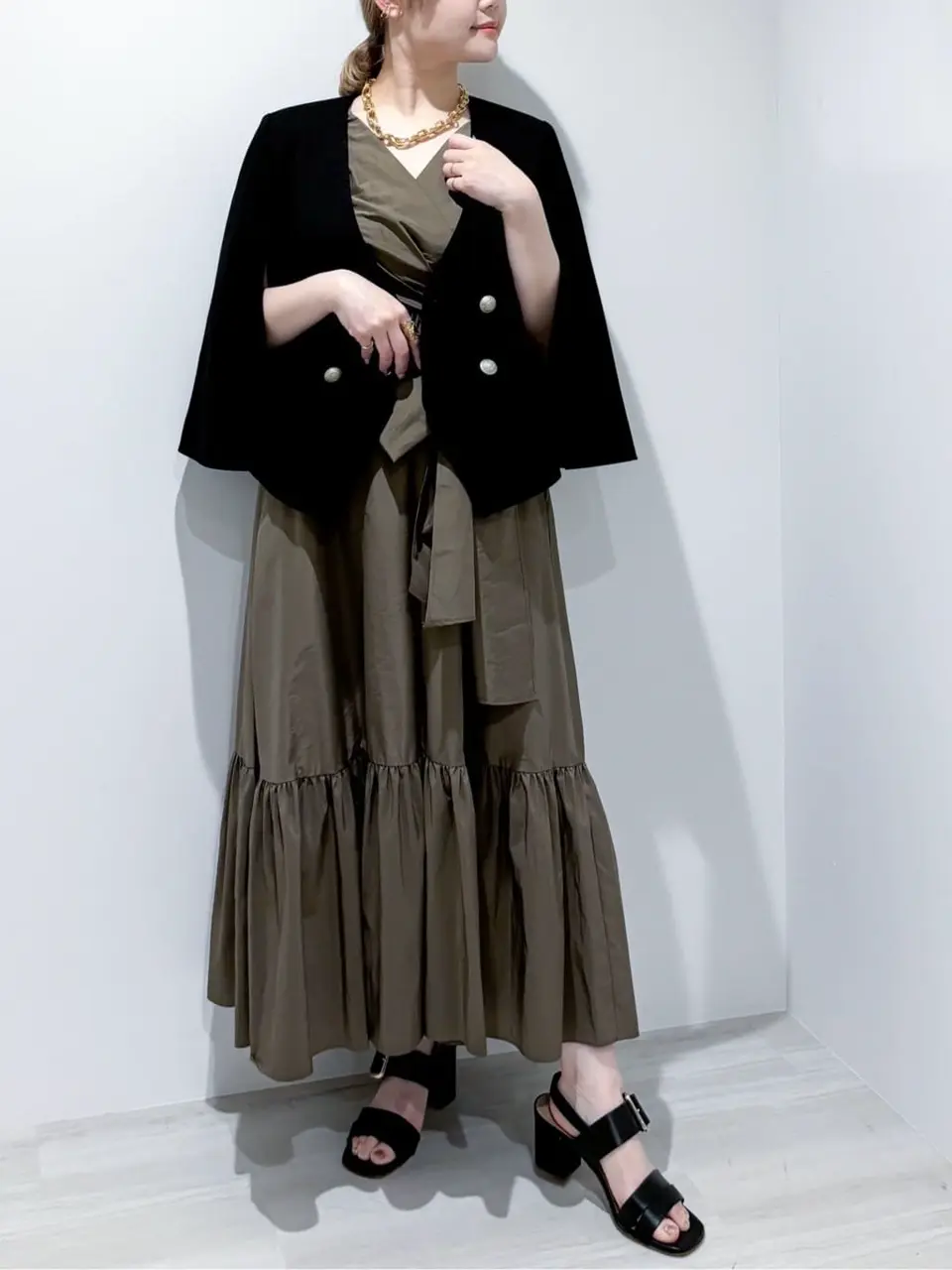 GRACE CONTINENTAL SAYUMI Nagashima コーディネート画像