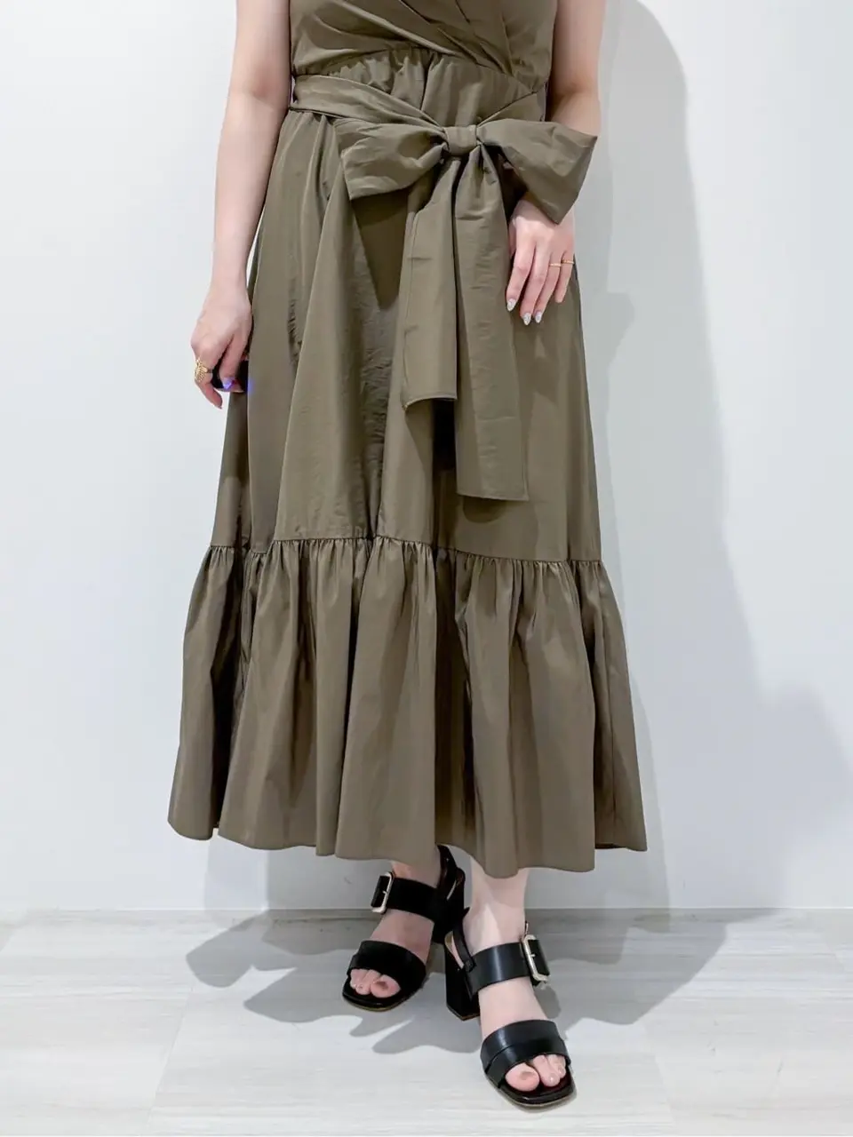 GRACE CONTINENTAL SAYUMI Nagashima コーディネート画像