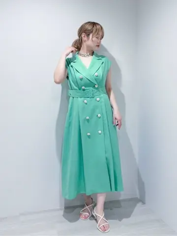 GRACE CONTINENTAL SAYUMI Nagashima コーディネート画像