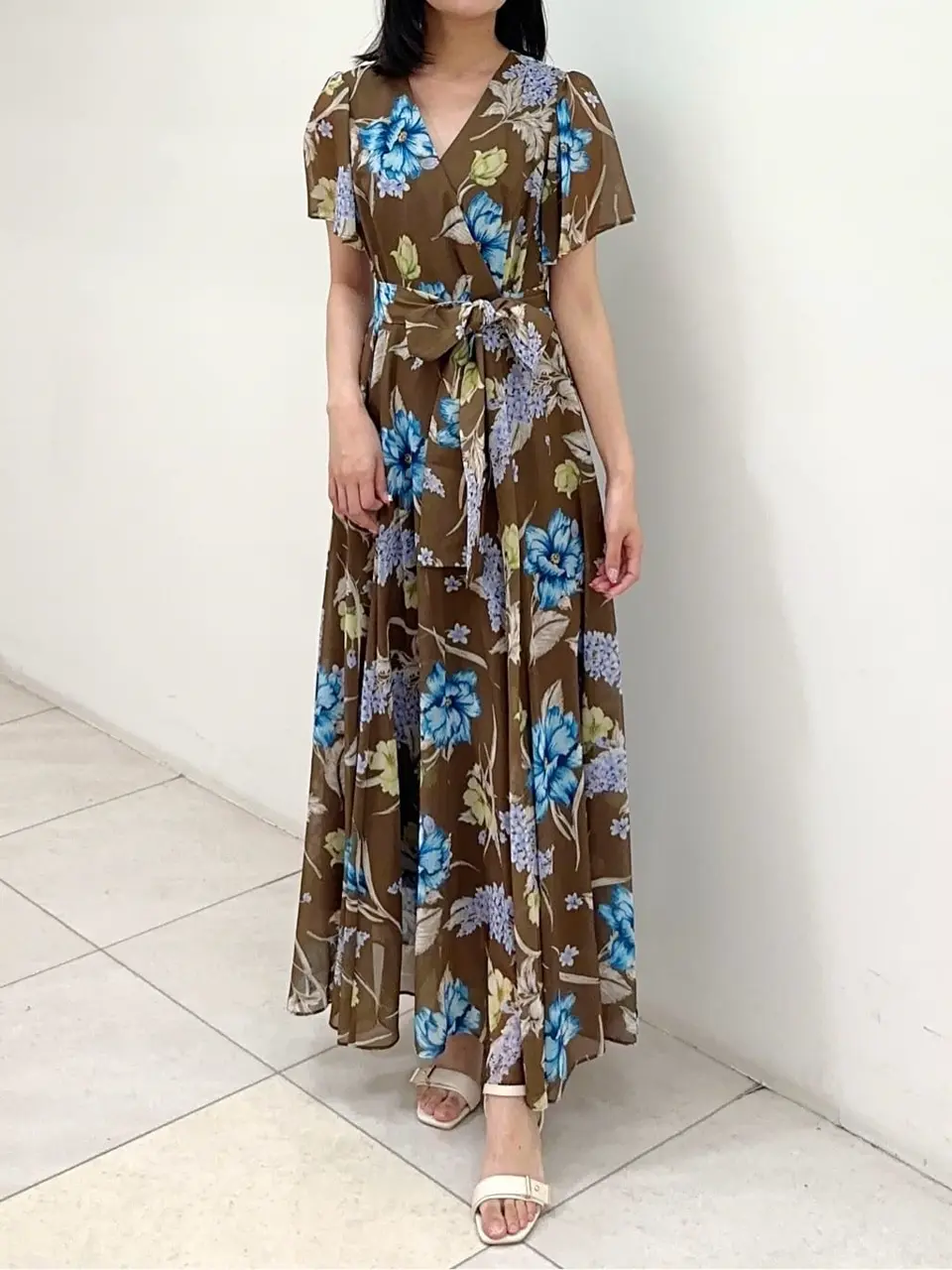 GRACE CONTINENTAL MORITA AI コーディネート画像