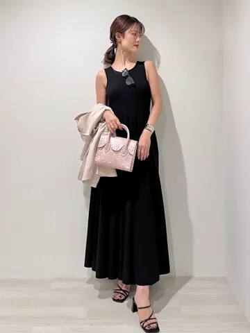 GRACE CONTINENTAL A.Kameyama コーディネート画像