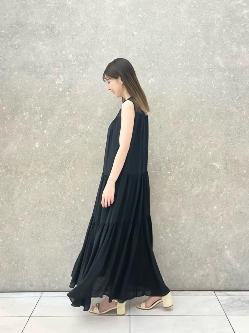 GRACE CONTINENTAL minami コーディネート画像