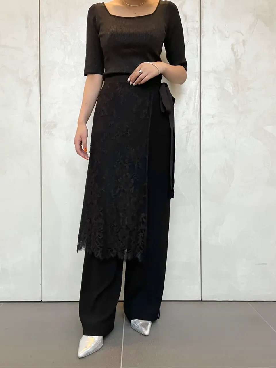 GRACE CONTINENTAL yoshi コーディネート画像