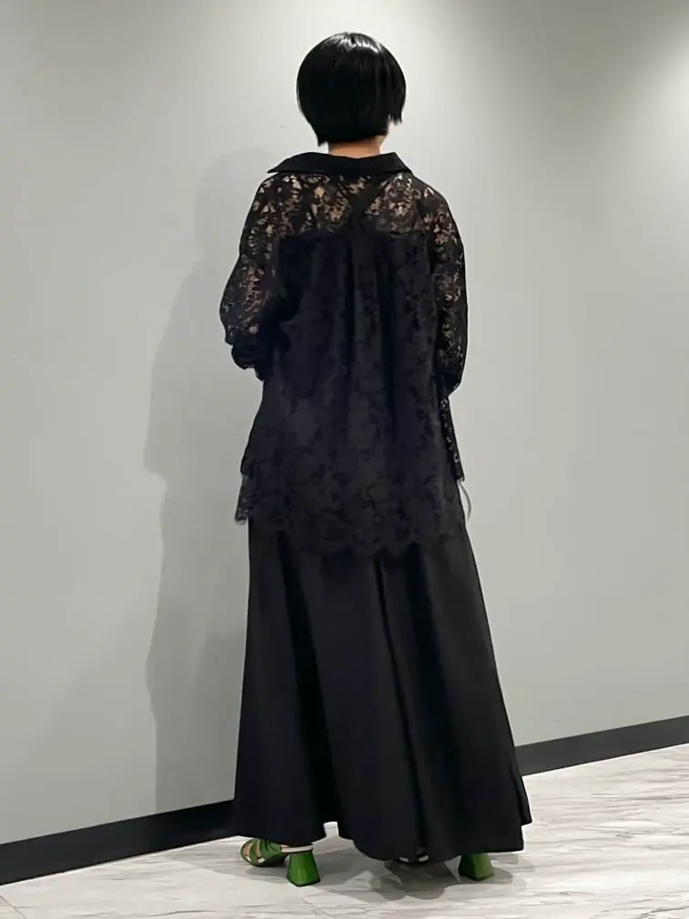 GRACE CONTINENTAL yoshi コーディネート画像