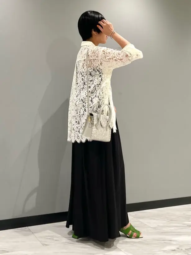 GRACE CONTINENTAL yoshi コーディネート画像