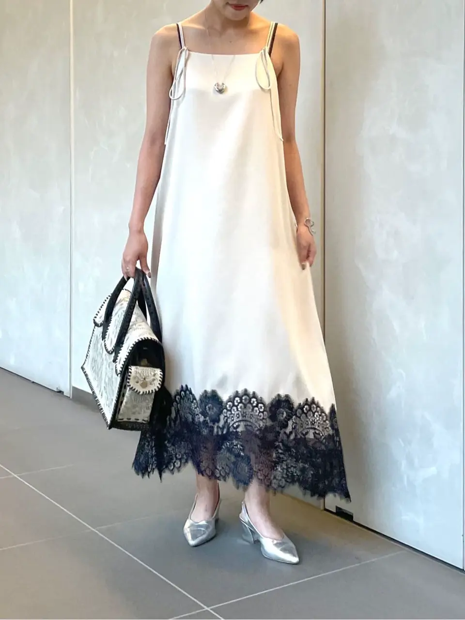 GRACE CONTINENTAL yoshi コーディネート画像