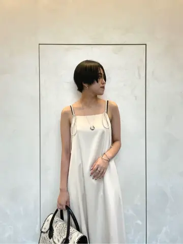 GRACE CONTINENTAL yoshi コーディネート画像