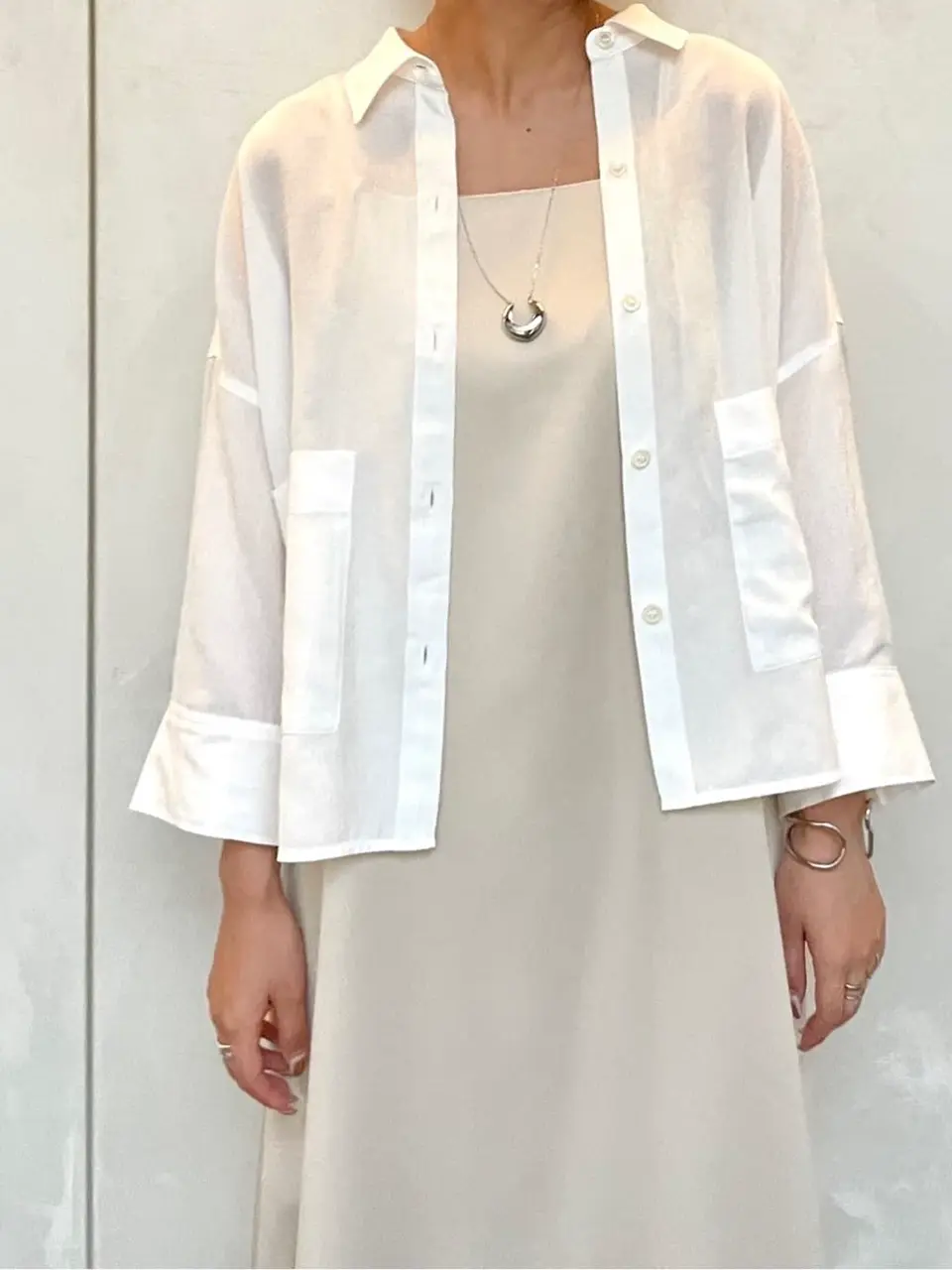 GRACE CONTINENTAL yoshi コーディネート画像