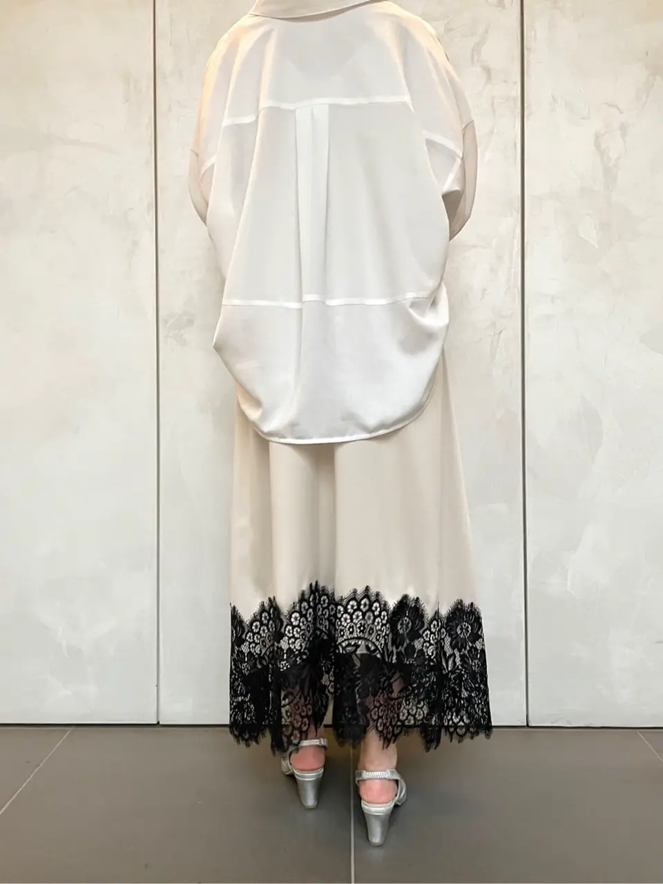 GRACE CONTINENTAL yoshi コーディネート画像