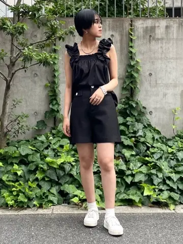 GRACE CONTINENTAL yoshi コーディネート画像