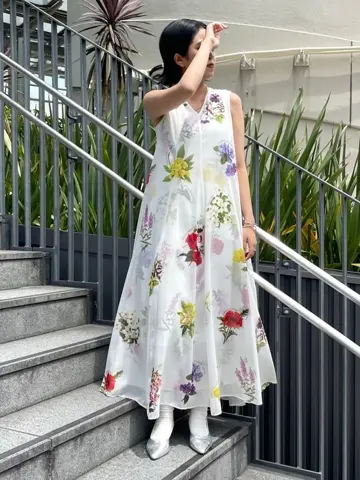 GRACE CONTINENTAL yoshi コーディネート画像