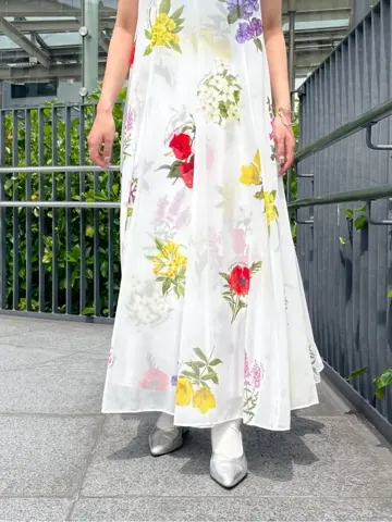 GRACE CONTINENTAL yoshi コーディネート画像