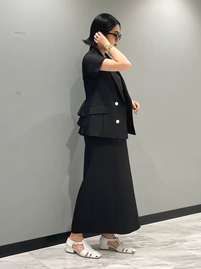 GRACE CONTINENTAL yoshi コーディネート画像