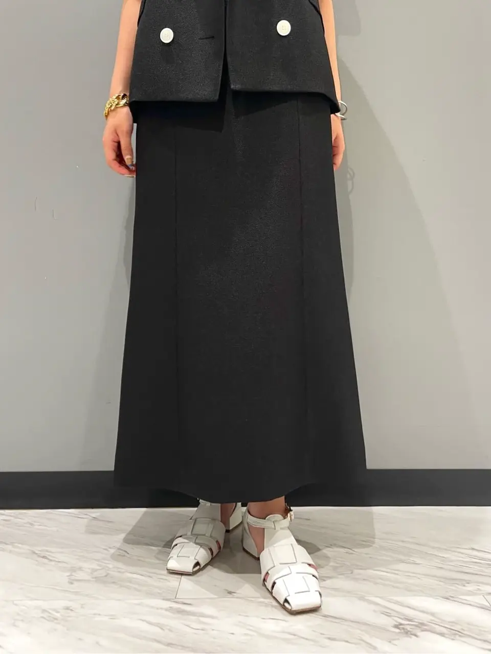 GRACE CONTINENTAL yoshi コーディネート画像