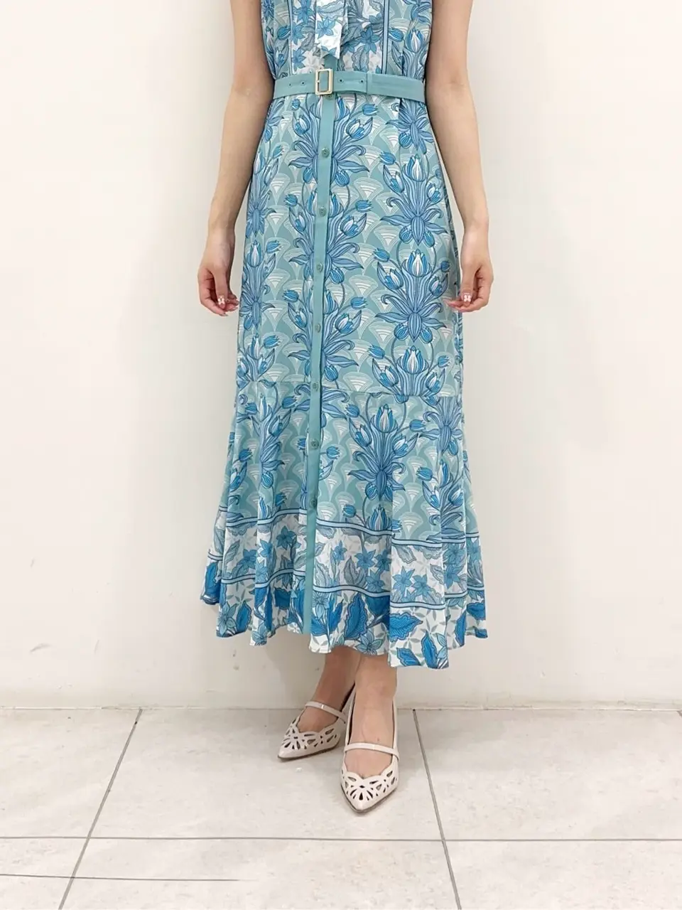 GRACE CONTINENTAL MORITA AI コーディネート画像