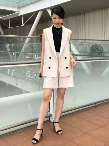 GRACE CONTINENTAL FUKUSHIMA YURIE コーディネート画像