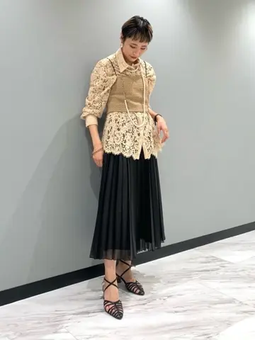 GRACE CONTINENTAL haruka iwasaki コーディネート画像