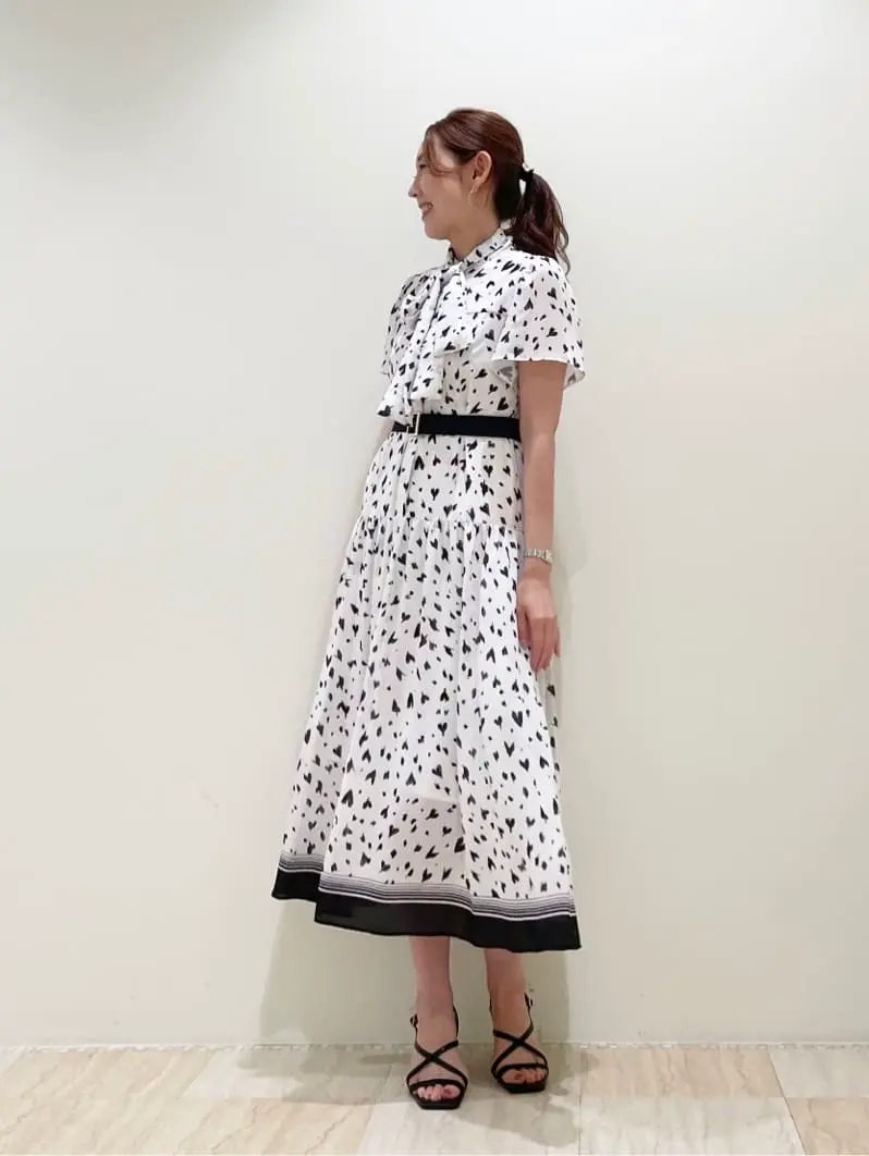 GRACE CONTINENTAL 赤間　 コーディネート画像