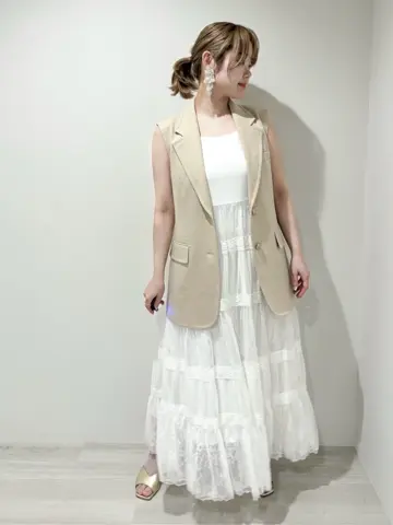 GRACE CONTINENTAL SAYUMI Nagashima コーディネート画像