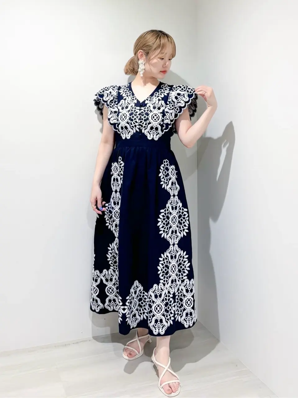 GRACE CONTINENTAL SAYUMI Nagashima コーディネート画像