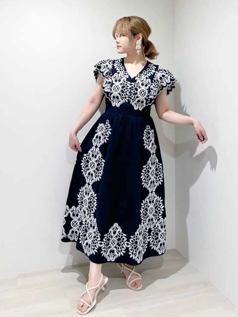 GRACE CONTINENTAL SAYUMI Nagashima コーディネート画像