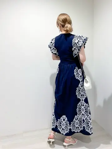 GRACE CONTINENTAL SAYUMI Nagashima コーディネート画像