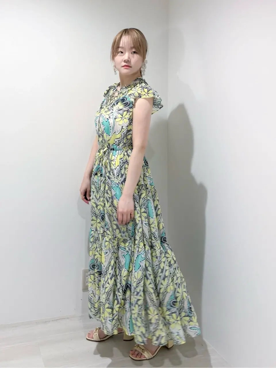 GRACE CONTINENTAL SAYUMI Nagashima コーディネート画像