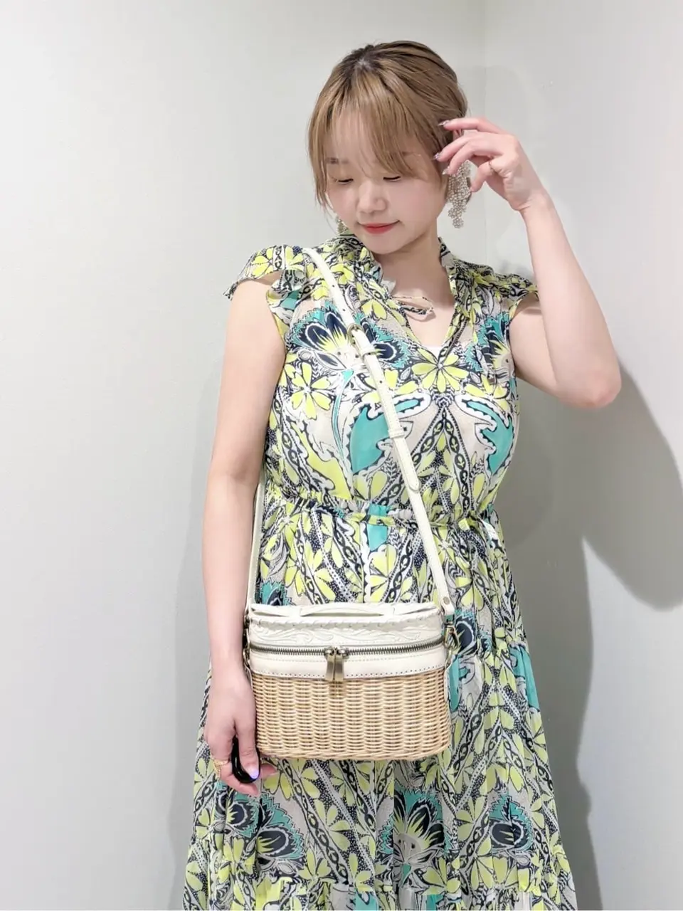 GRACE CONTINENTAL SAYUMI Nagashima コーディネート画像