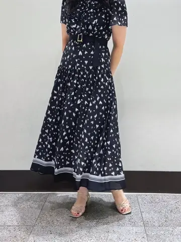 GRACE CONTINENTAL MOMOKO コーディネート画像