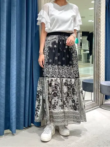 GRACE CONTINENTAL yoshi コーディネート画像