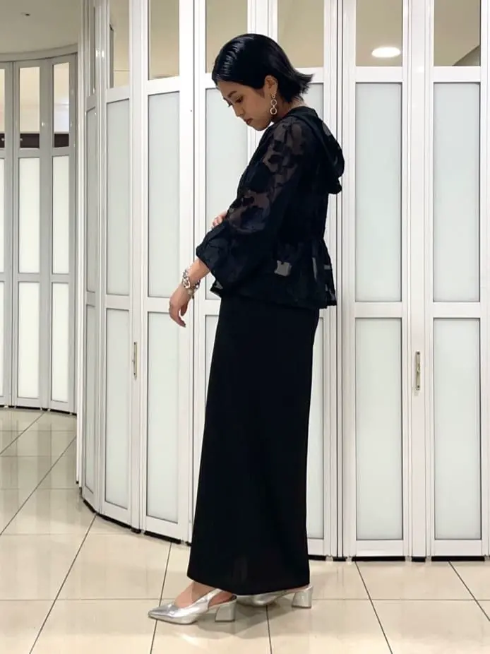 GRACE CONTINENTAL yoshi コーディネート画像