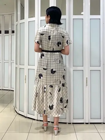 GRACE CONTINENTAL yoshi コーディネート画像